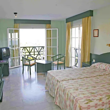 Ele La Perla Hotel 3*