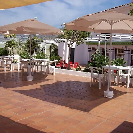 Hotel Ele La Perla