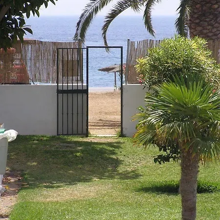 Hotel Ele La Perla 3*