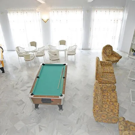 Ele La Perla Hotel